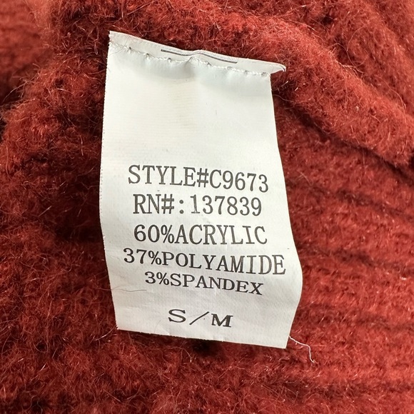 Altar'd State Women's Long Sleeve V-Neck Cropped Sweater Size S/M Rust Red - Picture 4 of 4